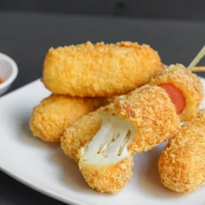 Xúc xích phô mai